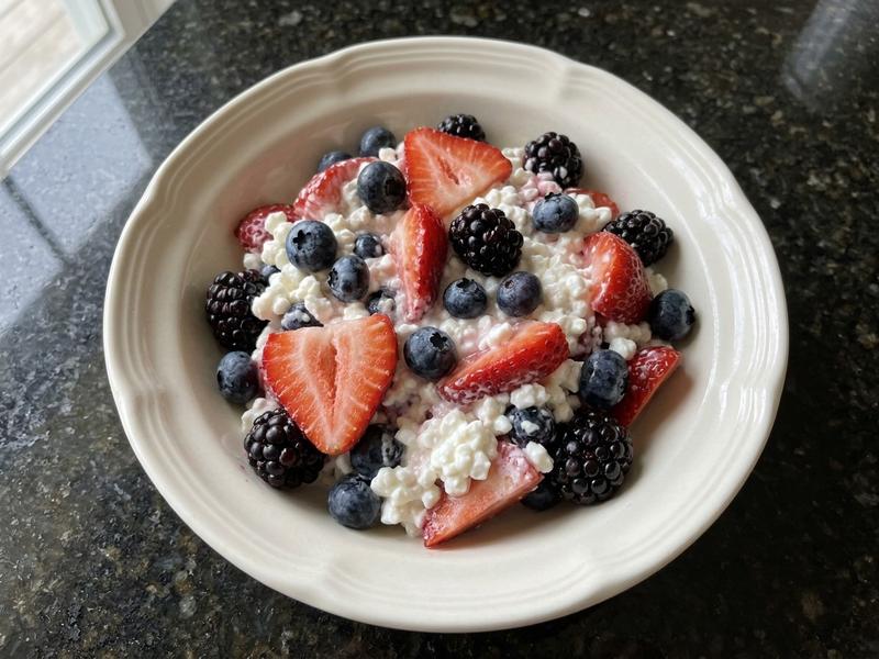 Very Berry Cottage Cheese