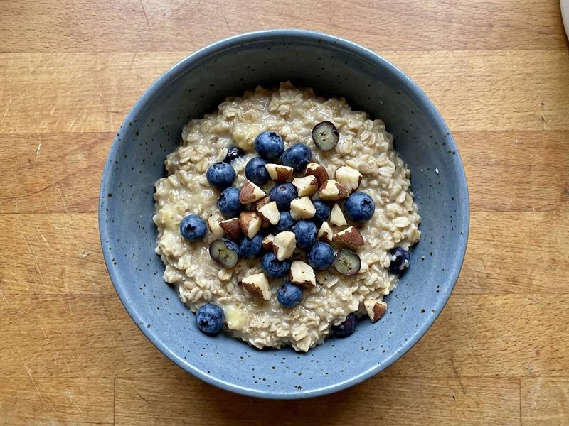 Blueberry and Brazil Nut Oatmeal