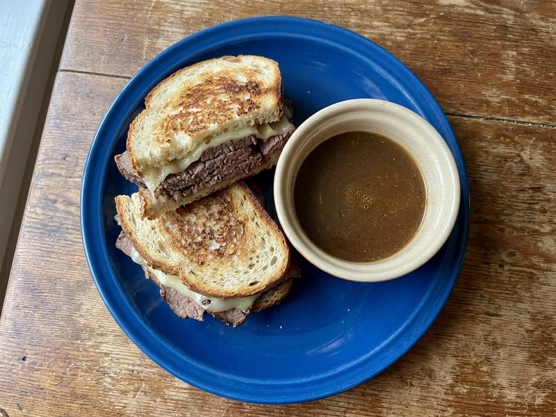 Roast Beef Sandwich Au Jus