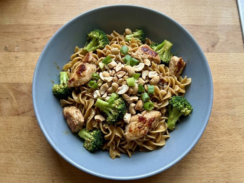 Chicken with Cashew Nuts and Soybean Sauce