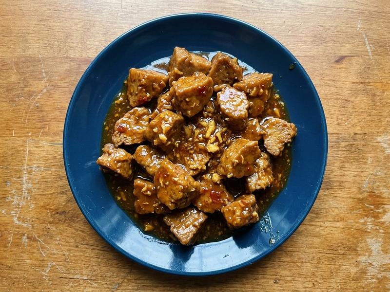 Orange Seitan