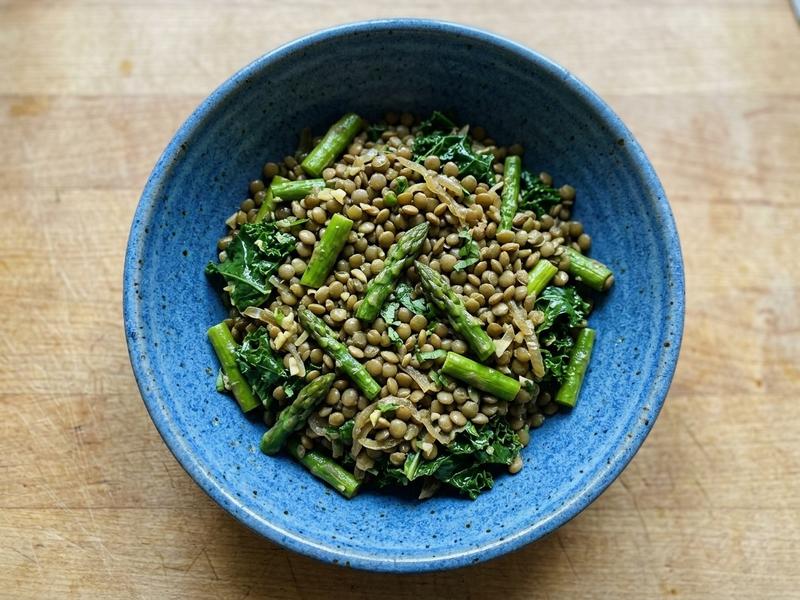 Lentils with Kale and Asparagus