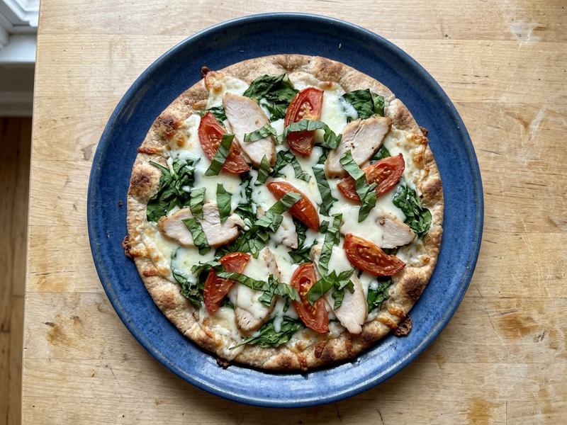 Turkey, Spinach & Tomato Pita Pizza