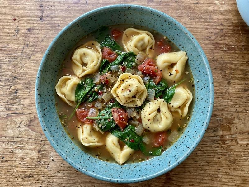 One-Pot Tortellini Soup