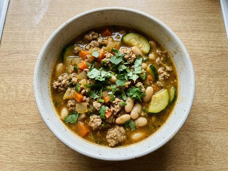 White Ground Turkey Chili