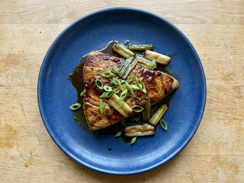 Mahimahi with Brown-Sugar Soy Glaze