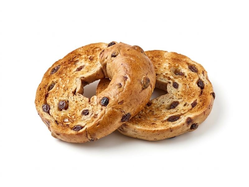 Cinnamon raisin bagel