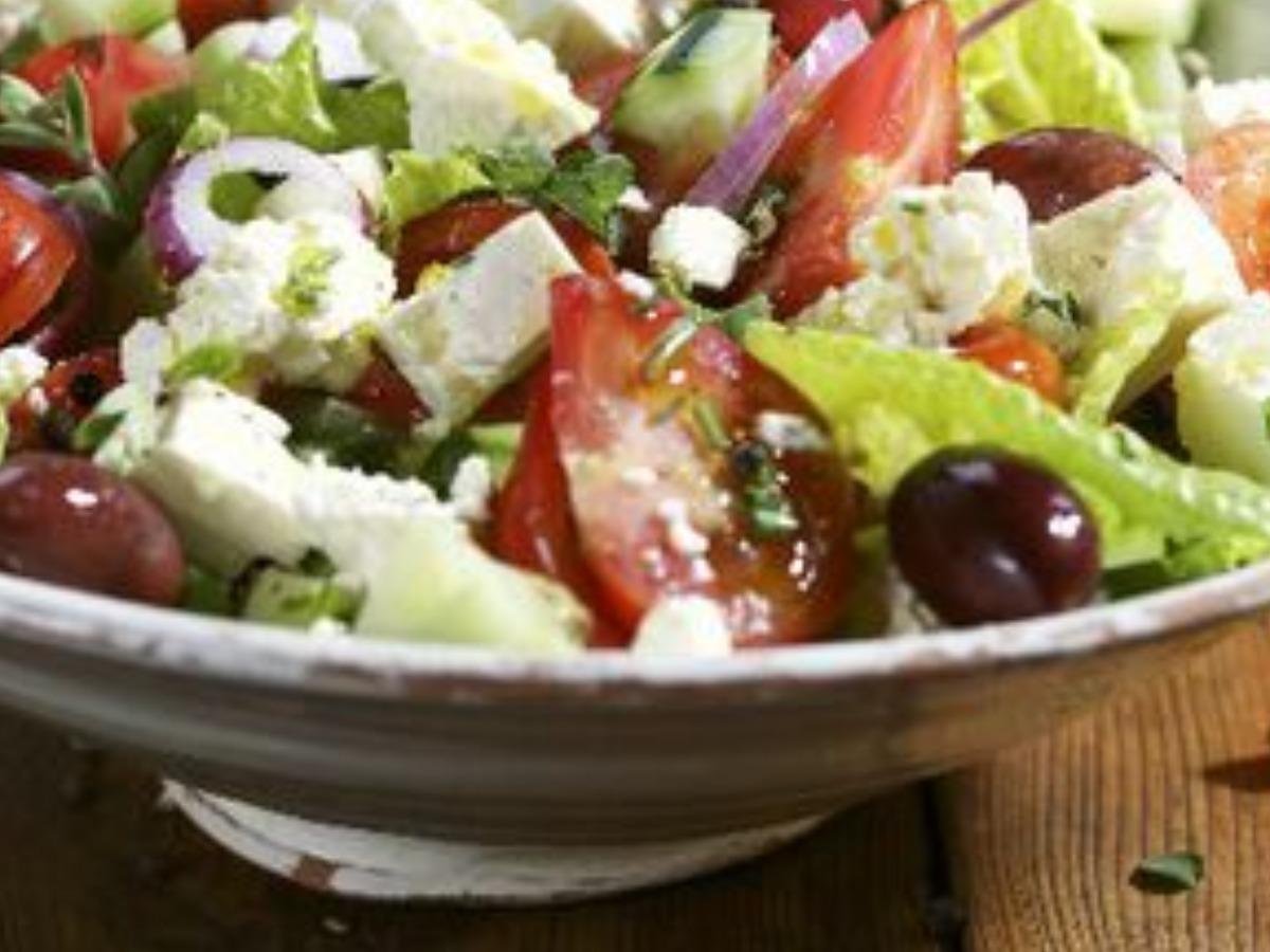 Greek Salad Nutrition Facts Eat This Much