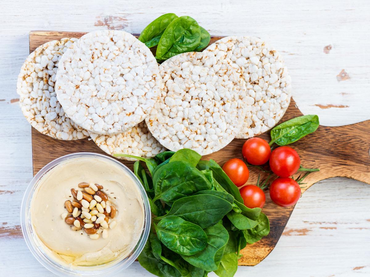 Rice Cake with Hummus & Tomato Recipe and Nutrition Eat This Much