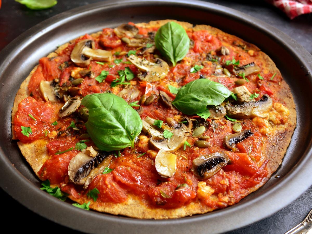 Mozzarella Tortilla Pizza Recipe and Nutrition Eat This Much