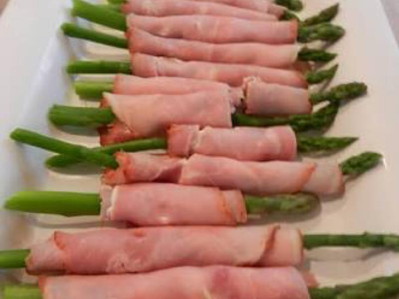 Deli Rolls with Cream Cheese & Asparagus Recipe and Nutrition Eat