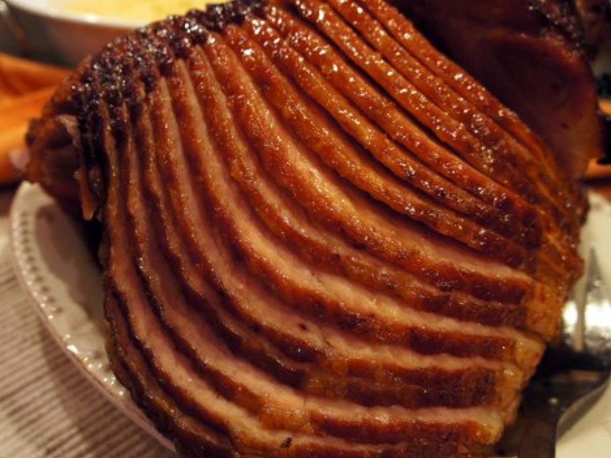 Pork, cured, ham with natural juices, spiral slice, meat only, boneless