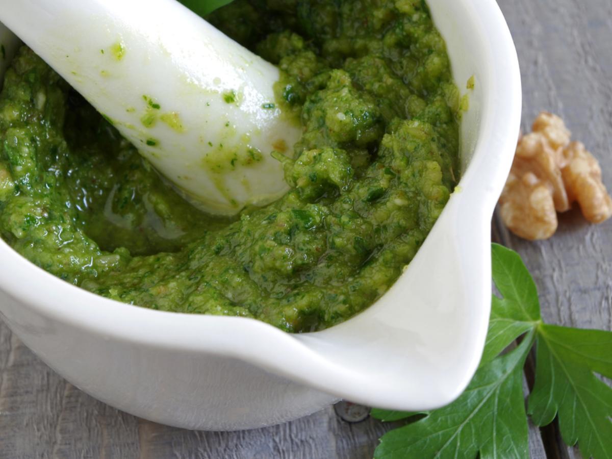 Walnut Parsley Pesto Recipe and Nutrition Eat This Much