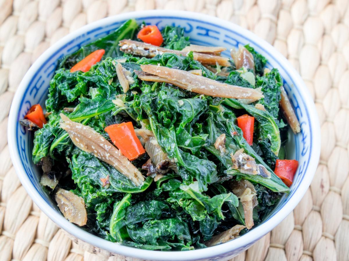 Kale Anchovy Salad Recipe and Nutrition Eat This Much